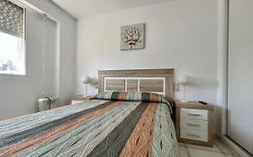 Primera Linea Con Piscina En Calpe